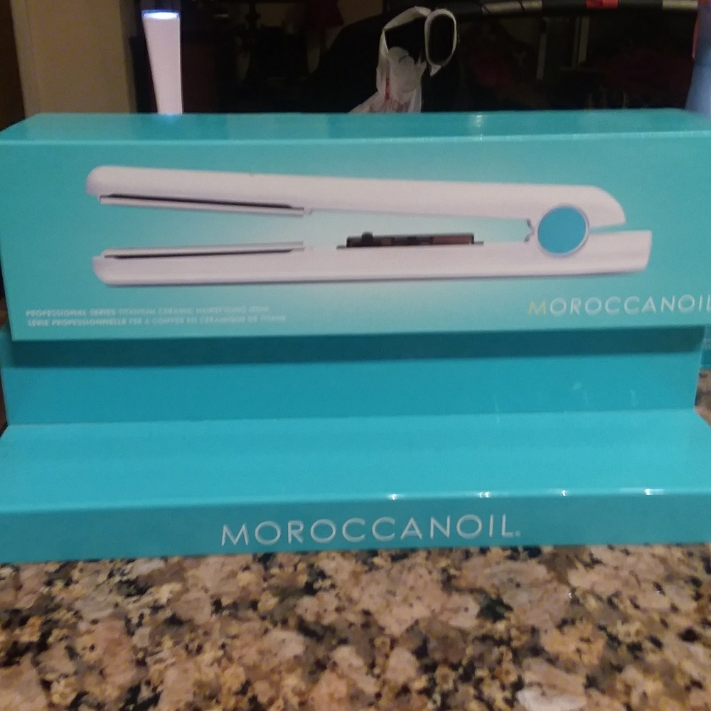 BNIN MORROCAN OIL FLAT IRON
